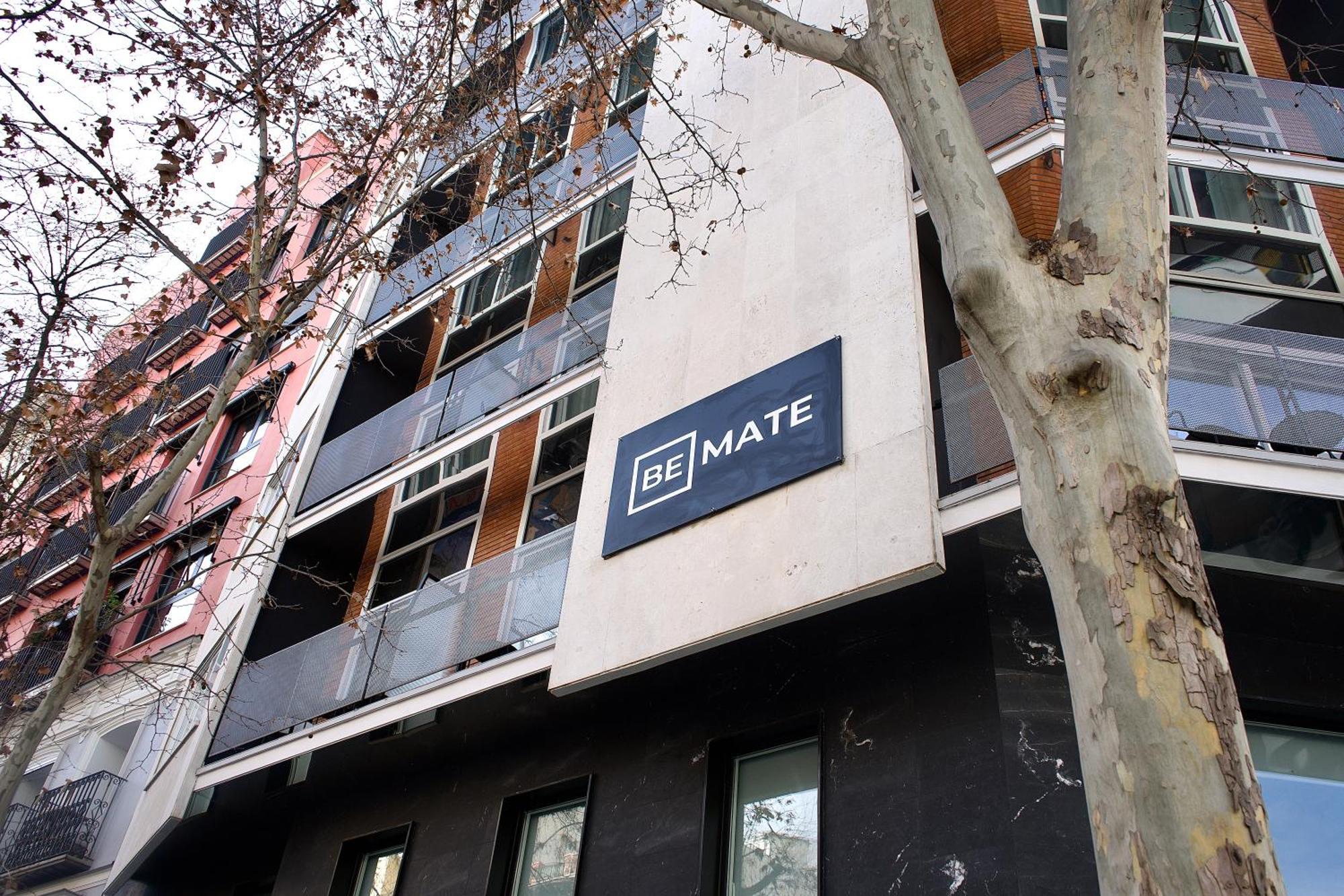 Be Mate Trafalgar Apartment Madrid Exterior photo