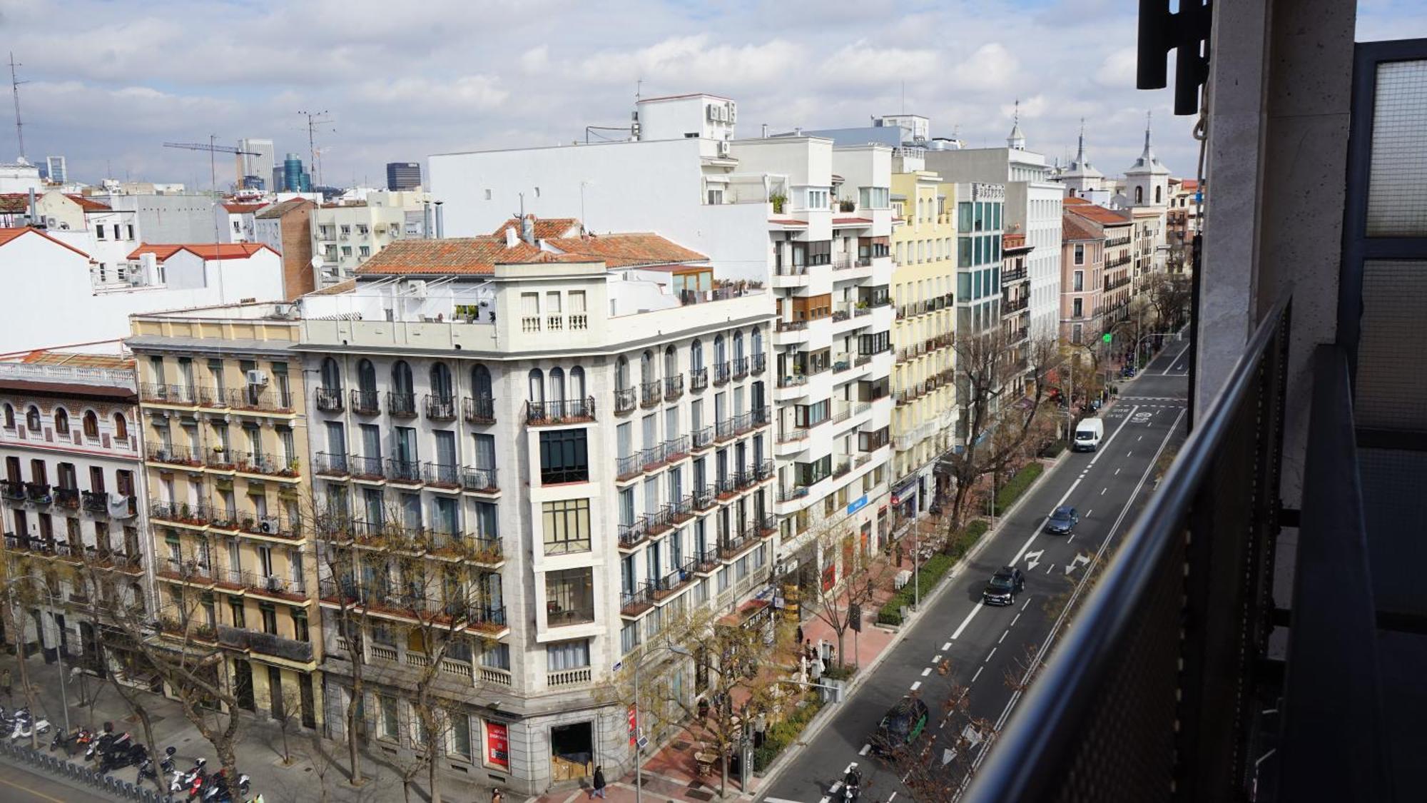 Be Mate Trafalgar Apartment Madrid Exterior photo